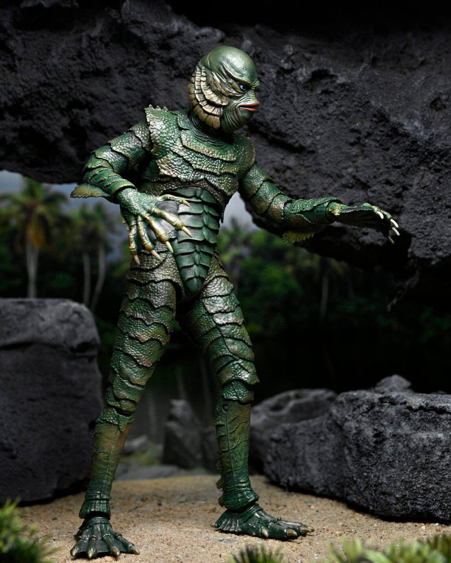 NECA Universal Monsters Ultimate Creature from the Black Lagoon (Color Ver.) NECA